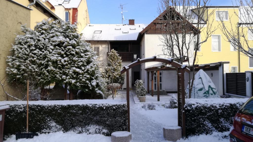 Apartment Pension Stark Františkovy Lázně Εξωτερικό φωτογραφία
