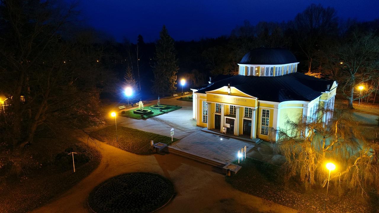 Apartment Pension Stark Františkovy Lázně Εξωτερικό φωτογραφία